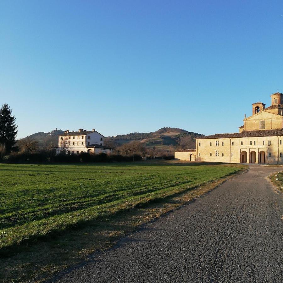 Hôtel Parco Ducale Country House à Urbania Extérieur photo
